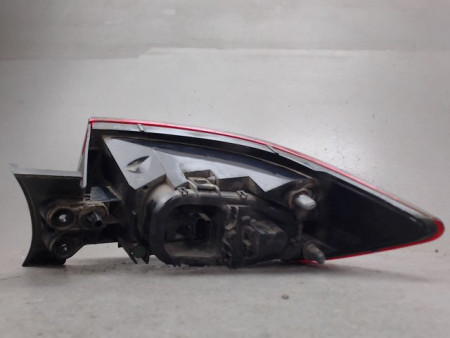 FEU ARRIERE GAUCHE  RENAULT CLIO