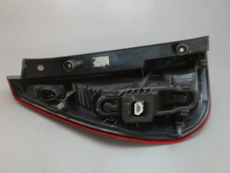 FEU ARRIERE DROIT RENAULT MEGANE