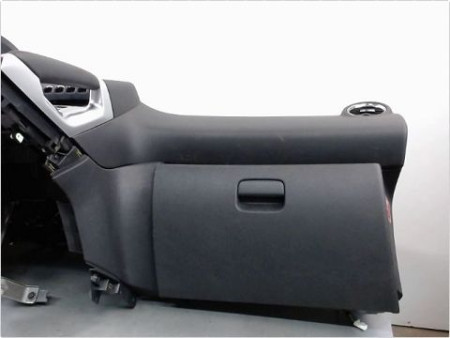PLANCHE DE BORD  PEUGEOT 3008 2009-2013