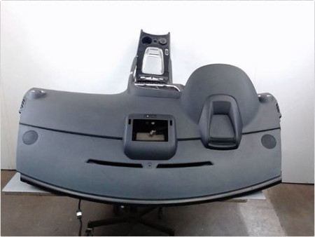 PLANCHE DE BORD  PEUGEOT 3008 2009-2013