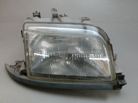 PHARE DROIT RENAULT CLIO