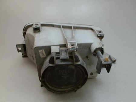 PHARE DROIT RENAULT CLIO