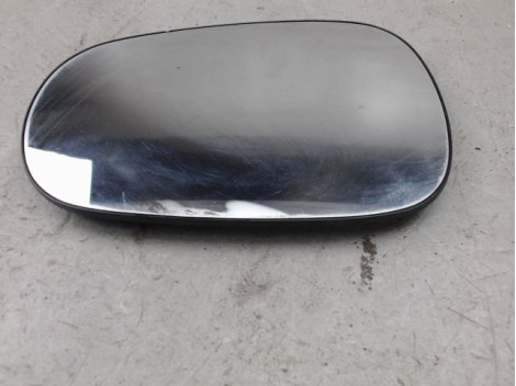 GLACE RETROVISEUR EXT D RENAULT CLIO