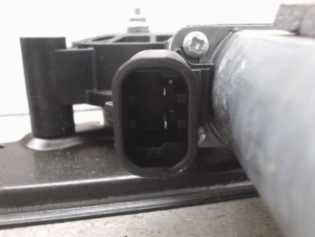 MECANISME LEVE-GLACE AVANT GAUCHE FIAT PUNTO