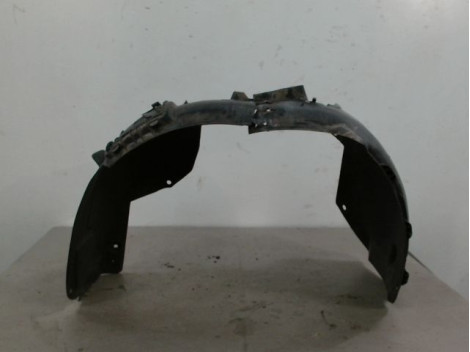 PARE-BOUE AVANT DROIT OPEL ZAFIRA