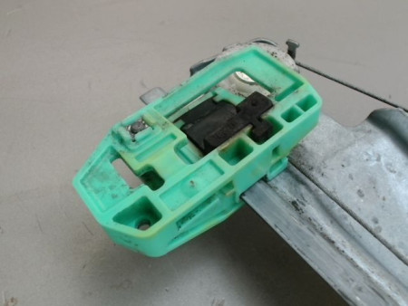 MECANISME LEVE-GLACE AVANT DROIT RENAULT MEGANE