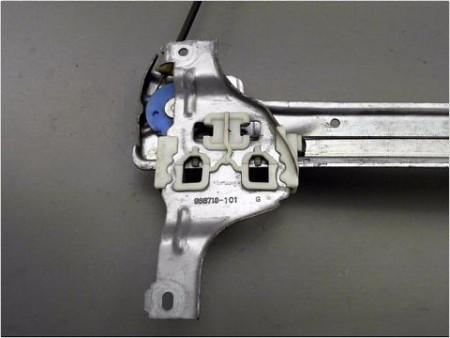 MECANISME LEVE-GLACE ARRIERE GAUCHE RENAULT LATITUDE 2010-