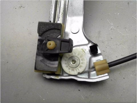 MECANISME LEVE-GLACE AVANT GAUCHE CITROEN C4 CACTUS 2014-