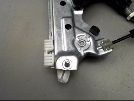 MECANISME LEVE-GLACE AVANT GAUCHE RENAULT MEGANE IV BREAK 2016-