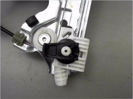 MECANISME LEVE-GLACE AVANT GAUCHE RENAULT MEGANE IV BREAK 2016-