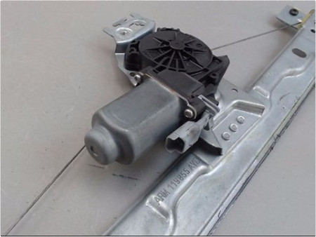 MECANISME LEVE-GLACE AVANT DROIT PEUGEOT 207 06-13