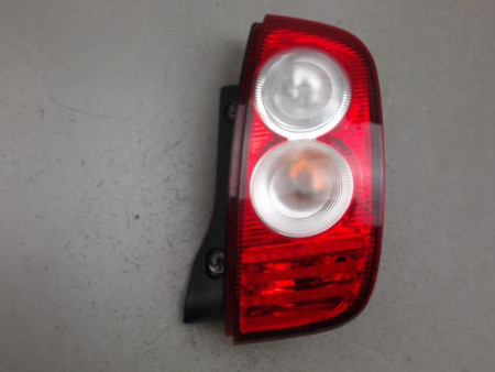FEU ARRIERE DROIT NISSAN MICRA