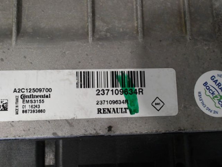 CALCULATEUR MOTEUR RENAULT CLIO