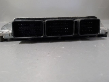 CALCULATEUR MOTEUR RENAULT MODUS