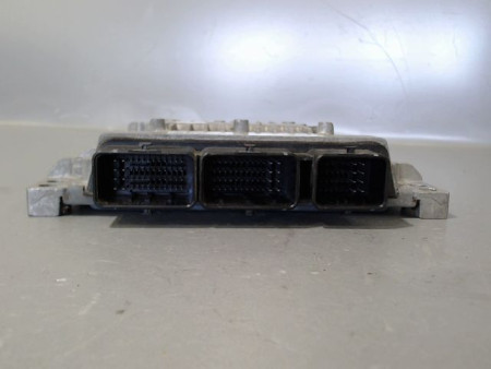 CALCULATEUR MOTEUR FORD FIESTA