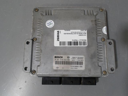 CALCULATEUR MOTEUR RENAULT TRAFIC