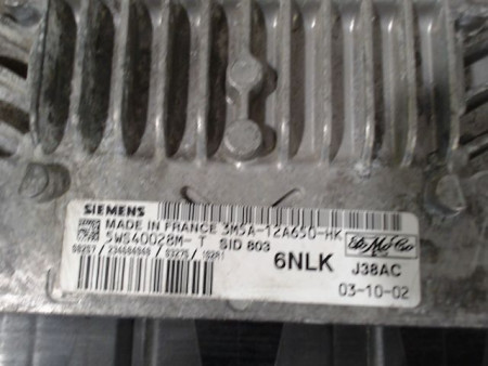 CALCULATEUR MOTEUR FORD FOCUS