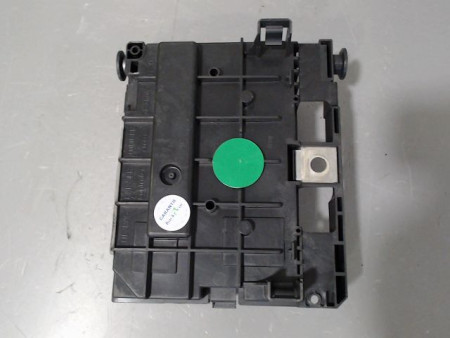 BOITE A FUSIBLES CITROEN C4