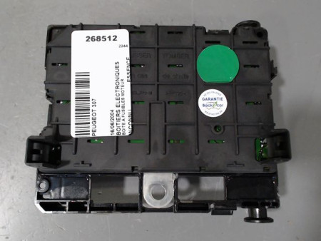 BOITE A FUSIBLES PEUGEOT 307