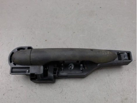 POIGNEE EXTERIEURE PORTE AVANT DROIT RENAULT KANGOO
