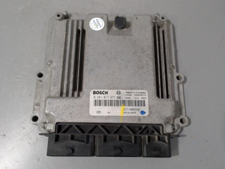 CALCULATEUR MOTEUR RENAULT MASTER