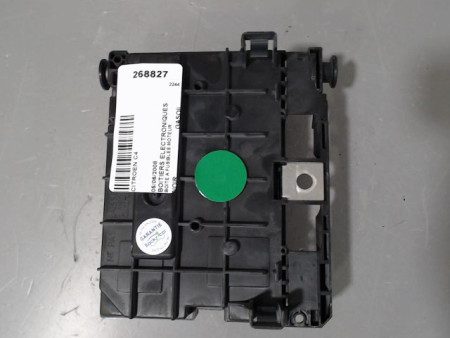 BOITE A FUSIBLES CITROEN C4