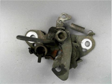 SERRURE CAPOT PEUGEOT 206 98-09