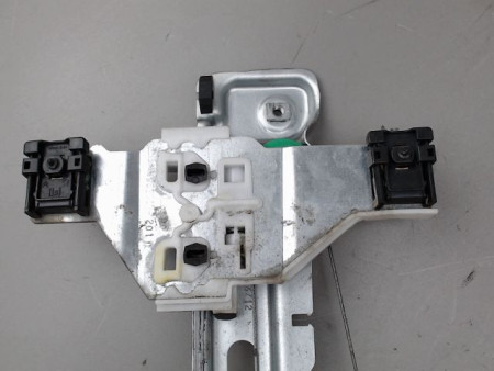 MECANISME LEVE-GLACE AVANT GAUCHE PEUGEOT 5008