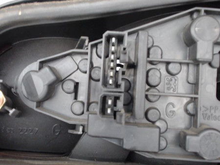 FEU ARRIERE GAUCHE  PEUGEOT 306