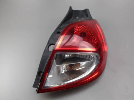 FEU ARRIERE DROIT RENAULT CLIO