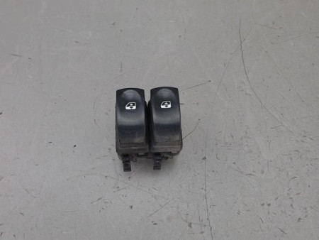 COMMANDE LEVE-GLACE PORTE AVG RENAULT TWINGO
