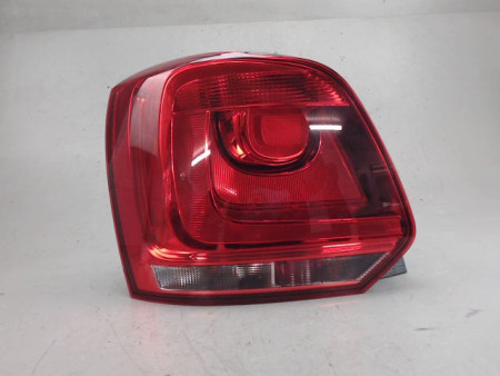 FEU ARRIERE GAUCHE  VOLKSWAGEN POLO