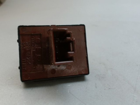 COMMANDE LEVE-GLACE PORTE AVG VOLKSWAGEN POLO