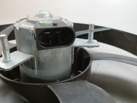 MOTEUR VENTILATEUR RADIATEUR PEUGEOT 206