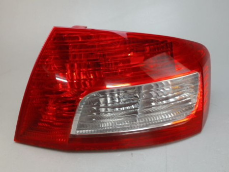 FEU ARRIERE DROIT PEUGEOT 407