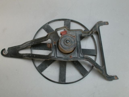 MOTEUR VENTILATEUR RADIATEUR PEUGEOT 106