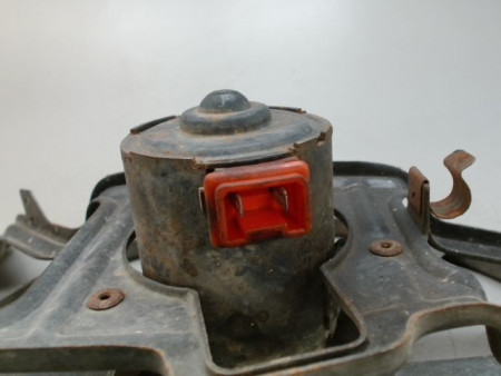 MOTEUR VENTILATEUR RADIATEUR PEUGEOT 106