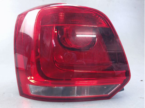 FEU ARRIERE GAUCHE  VOLKSWAGEN POLO