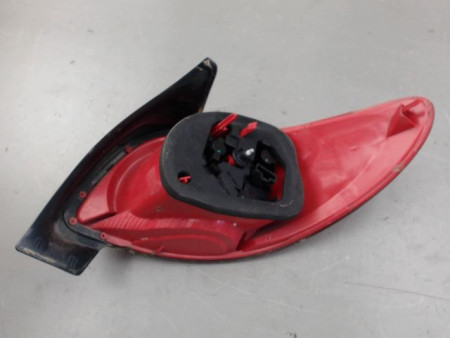 FEU ARRIERE GAUCHE  PEUGEOT 206