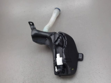 RESERVOIR LAVE-GLACE AVANT PEUGEOT 307