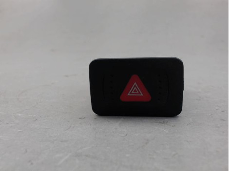 BOUTON DE WARNING VOLKSWAGEN GOLF