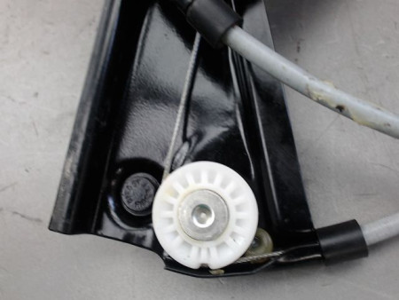 MECANISME LEVE-GLACE AVANT DROIT VOLKSWAGEN POLO