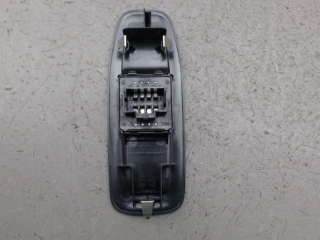 COMMANDE LEVE-GLACE PORTE AVG PEUGEOT 208