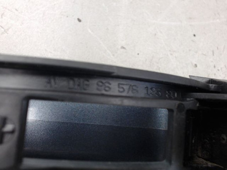 POIGNEE EXTERIEURE PORTE AVANT GAUCHE PEUGEOT 307