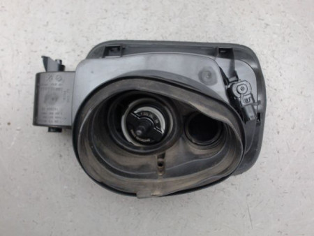 VOLET DE TRAPPE CARBURANT B.M.W. X1