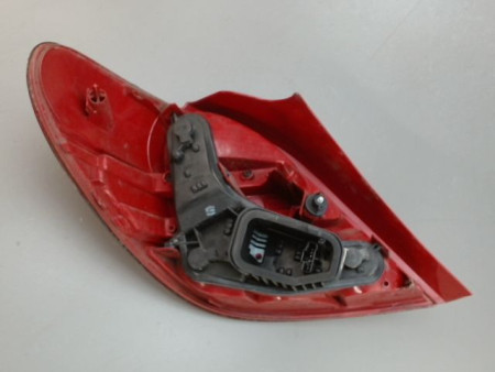 FEU ARRIERE DROIT PEUGEOT 207
