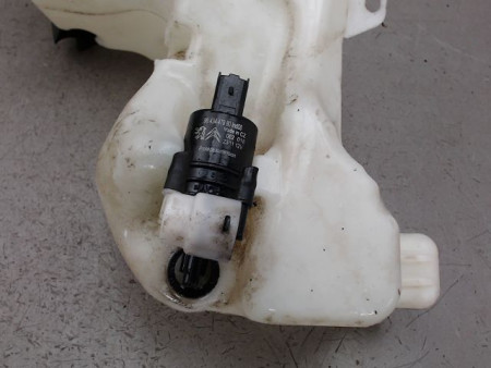 RESERVOIR LAVE-GLACE AVANT PEUGEOT 5008