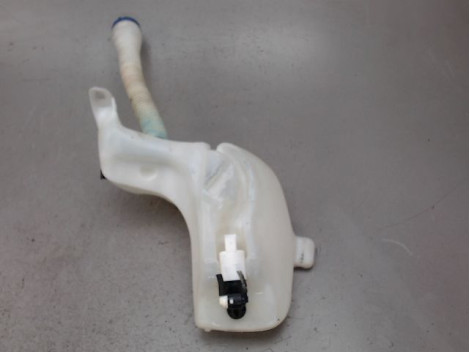 RESERVOIR LAVE-GLACE AVANT PEUGEOT 307