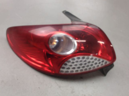 FEU ARRIERE GAUCHE  PEUGEOT 206