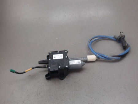 MOTEUR VERROUILLAGE FREIN A MAIN PEUGEOT 5008